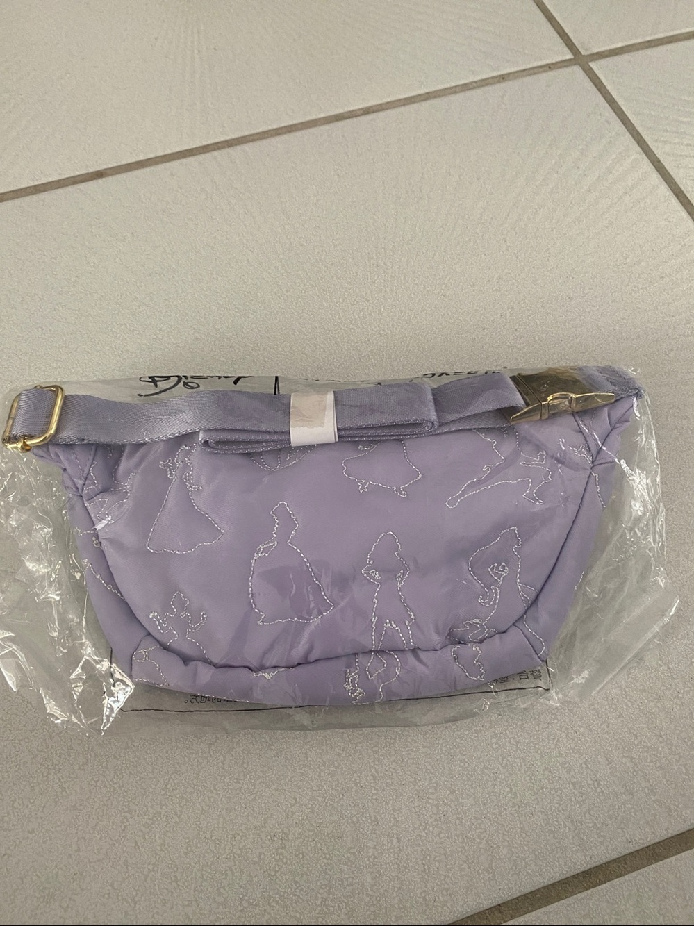 NWT Stoney Clover Lane Disney Princess Royal Treatment Fanny Pack Crystals - Picture 4 of 8